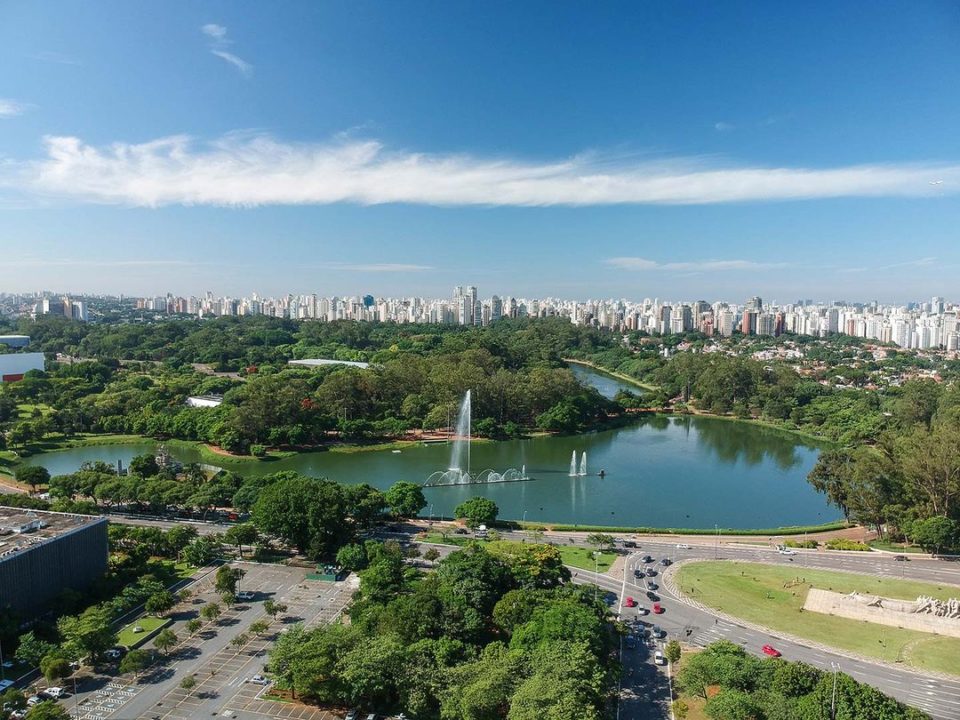 DESFRUTE O QUE DE MELHOR O BAIRRO JARDINS TEM A OFERECER. COM VISTA PARA O PARQUE IBIRAPUERA.